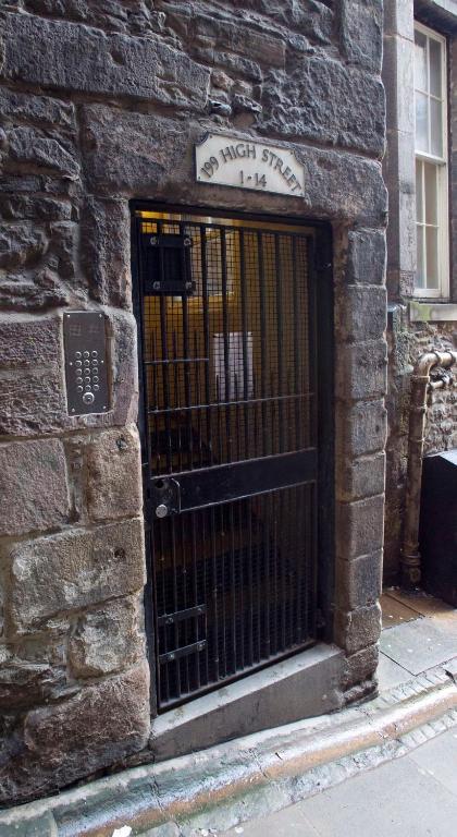 Innercitylets - Royal Mile Edinburgh Phòng bức ảnh